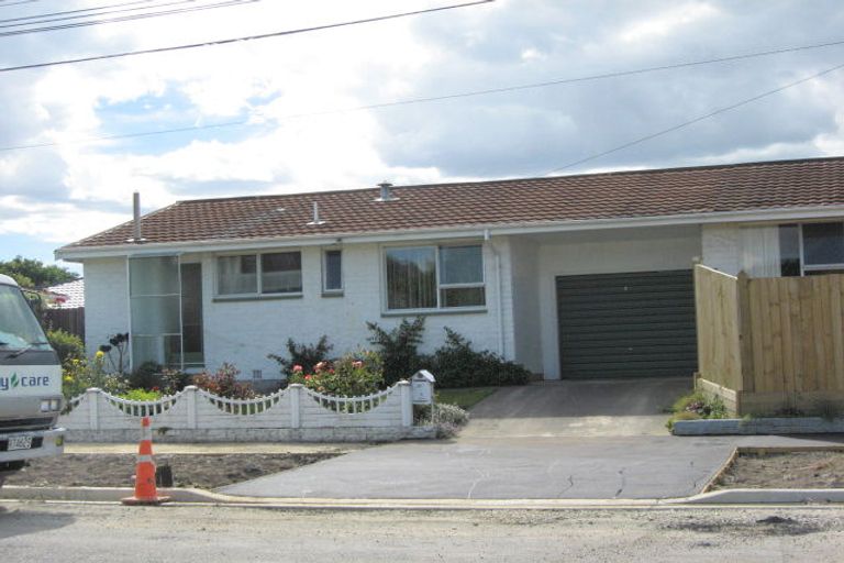 Photo of property in 1/25 Keswick Street, Woolston, Christchurch, 8023