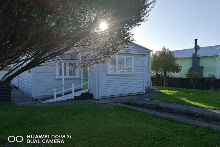 Photo of property in 38 Derby Street, Westport, 7825