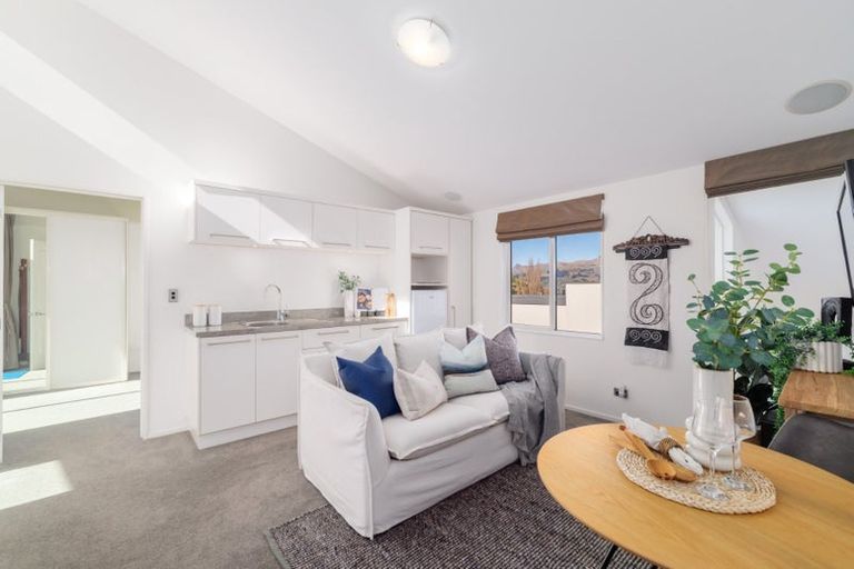 Photo of property in 92f Governors Bay Road, Cass Bay, Lyttelton, 8971