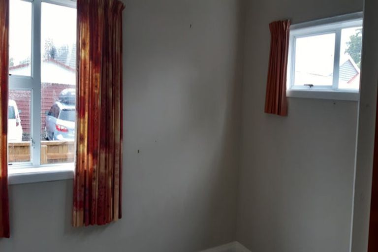 Photo of property in 25a Palmer Crescent, Silverstream, Upper Hutt, 5019