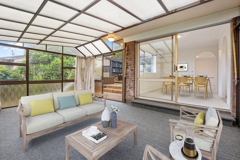 Photo of property in 1/12 Hollyhock Place, Browns Bay, Auckland, 0630