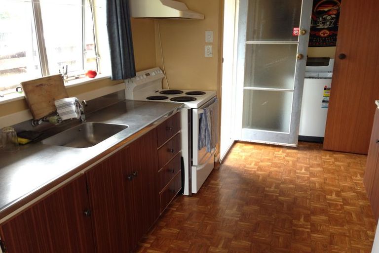 Photo of property in 24 Hillcrest Drive, Kelvin Grove, Palmerston North, 4414