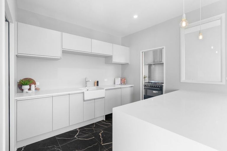 Photo of property in 5 Bargrove Close, Halswell, Christchurch, 8025