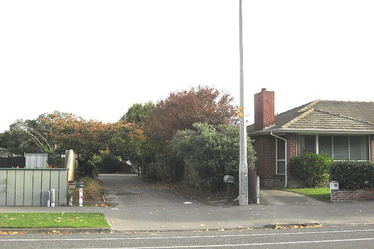Photo of property in 61 Maidstone Road, Ilam, Christchurch, 8041