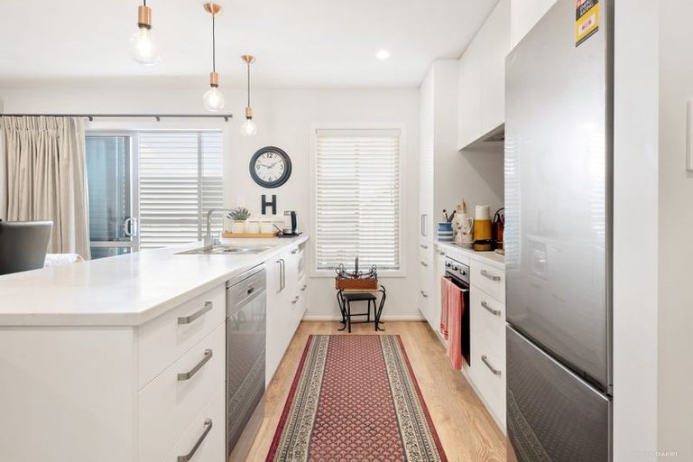 Photo of property in 19u4 Ruakiwi Road, Hamilton Lake, Hamilton, 3204