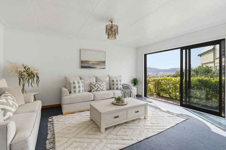 Photo of property in 42 Cliffs Road, Saint Clair, Dunedin, 9012