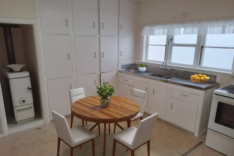 Photo of property in 11 Burnton Street, Epuni, Lower Hutt, 5011