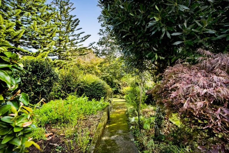 Photo of property in 28 Huatoki Street, Vogeltown, New Plymouth, 4310
