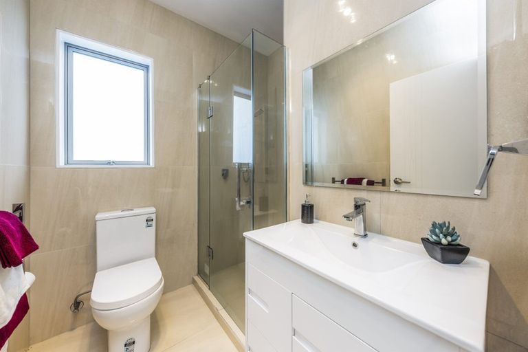 Photo of property in 21 Mangatiti Street, Papakura, 2110