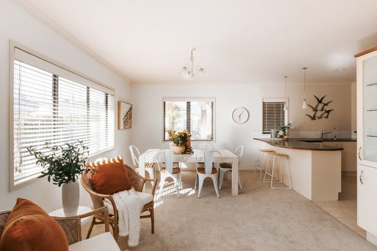 Photo of property in 11 Santa Cruz Drive, Papamoa Beach, Papamoa, 3118