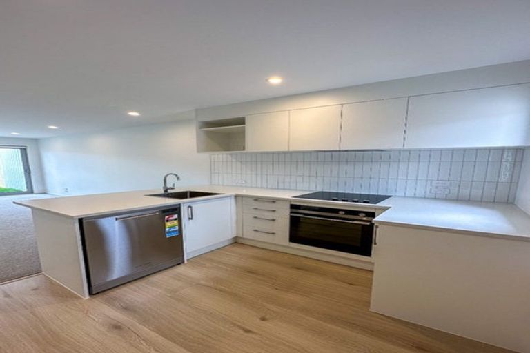 Photo of property in 121 Ngae Place, Mangere East, Auckland, 2024