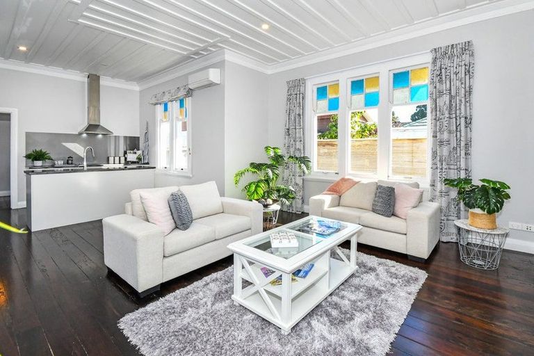 Photo of property in 1/7 Opaheke Road, Papakura, 2110