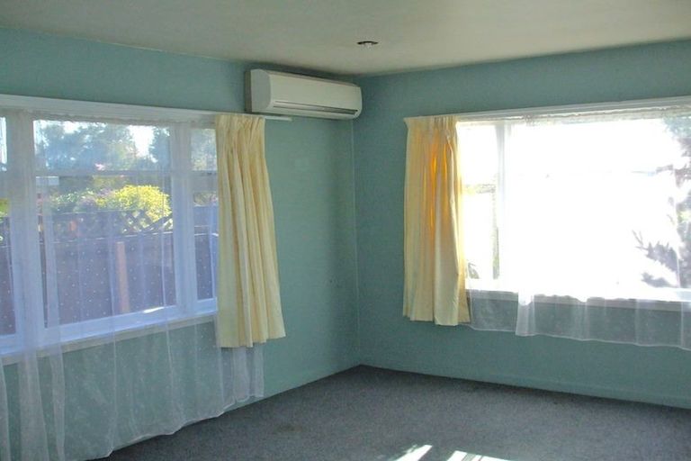 Photo of property in 85 Harris Crescent, Papanui, Christchurch, 8053