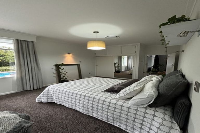 Photo of property in 27 Phoenix Avenue, Hokowhitu, Palmerston North, 4410
