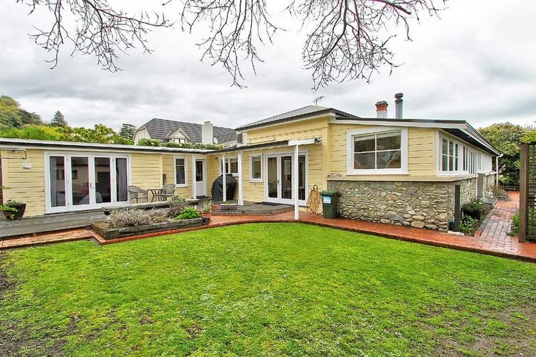 Photo of property in 3 Harper Street, Nelson, 7010