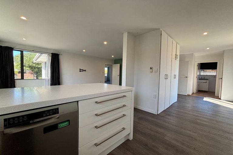 Photo of property in 48 Inwoods Road, Parklands, Christchurch, 8083