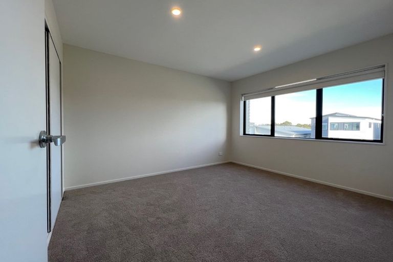 Photo of property in 33 Exmoor Road, Karaka, Papakura, 2113