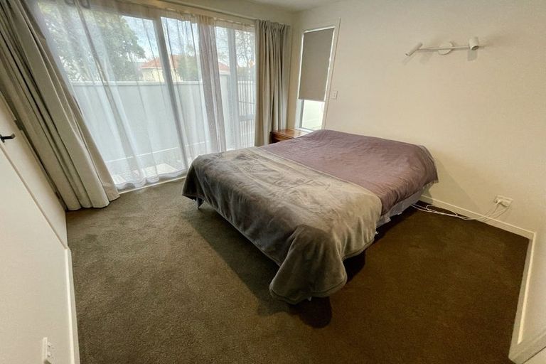 Photo of property in 261a Waterloo Road, Waterloo, Lower Hutt, 5011