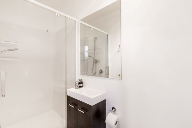 Photo of property in 19 City View Grove, Harbour View, Lower Hutt, 5010