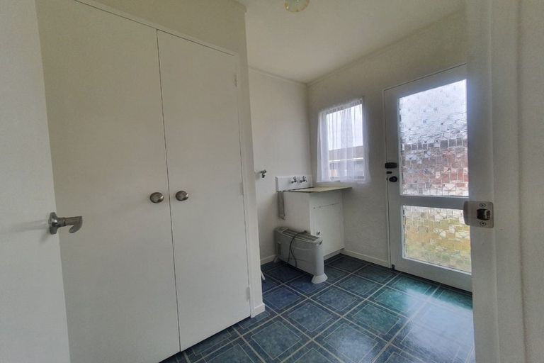Photo of property in 1/177 Forrest Hill Road, Forrest Hill, Auckland, 0620