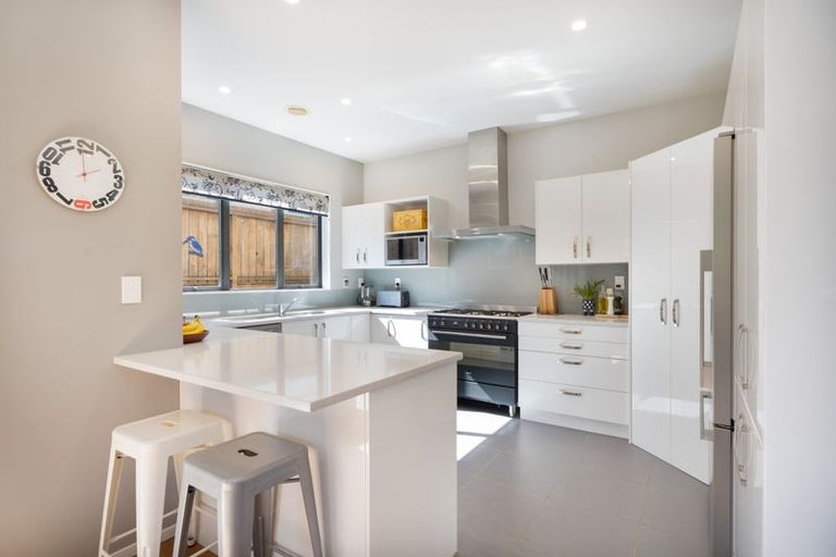 Photo of property in 26 Mauldeth Terrace, Churton Park, Wellington, 6037