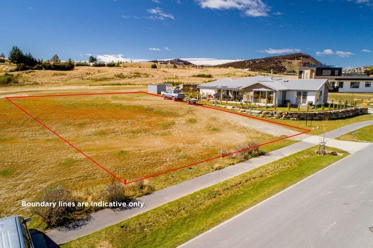 Photo of property in 26 Kotare Drive, Wanaka, 9305