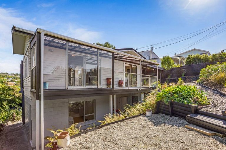 Photo of property in 77 Brightside Road, Stanmore Bay, Whangaparaoa, 0932