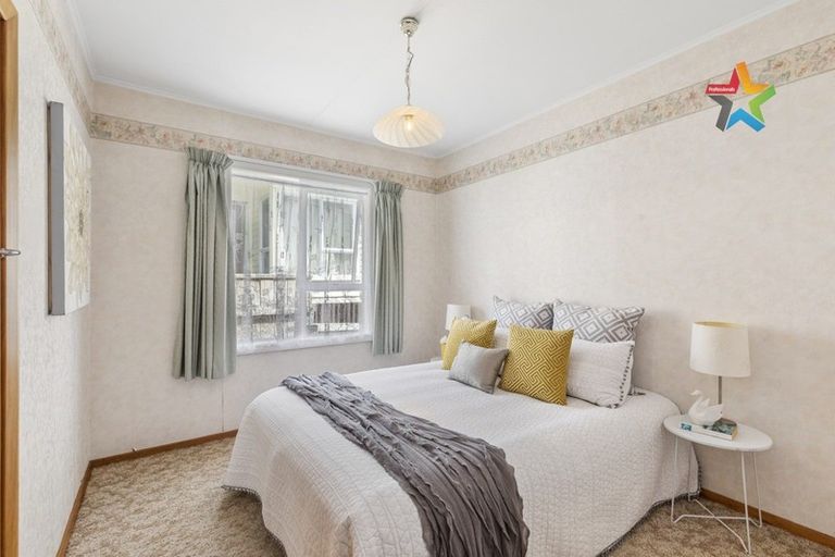 Photo of property in 20 Gardiner Grove, Wainuiomata, Lower Hutt, 5014