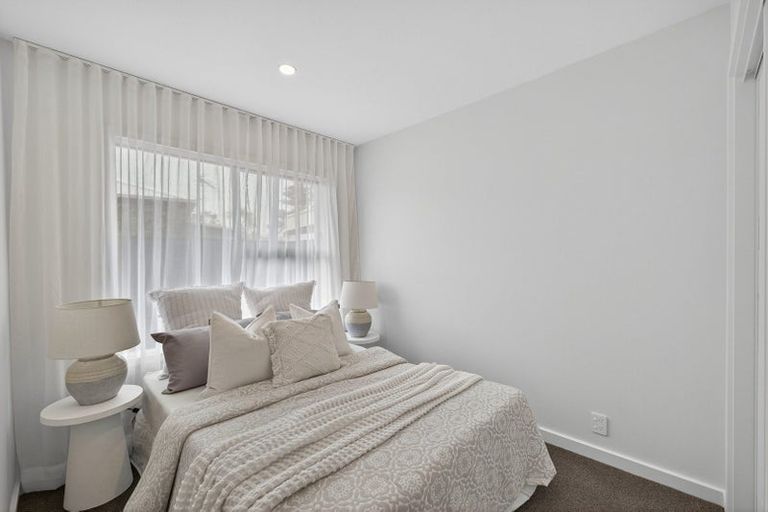 Photo of property in 75 Englefield Road, Northwood, Christchurch, 8051