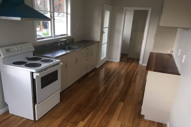 Photo of property in 65 Kettle Avenue, Awapuni, Palmerston North, 4412