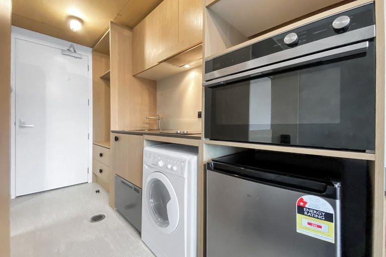 Photo of property in Vedado Apartments, 208/41u Hopper Street, Mount Cook, Wellington, 6011