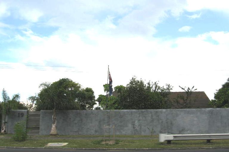 Photo of property in 19 Firth Road, Torbay, Auckland, 0630