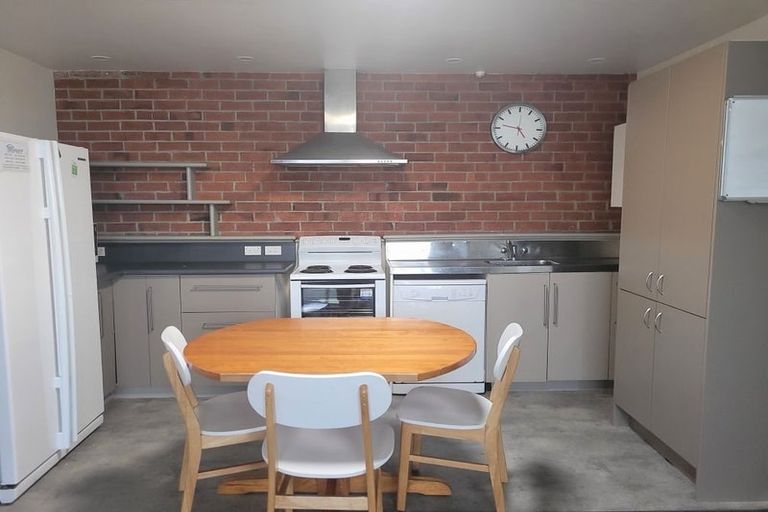 Photo of property in 11a Warrender Street, North Dunedin, Dunedin, 9016
