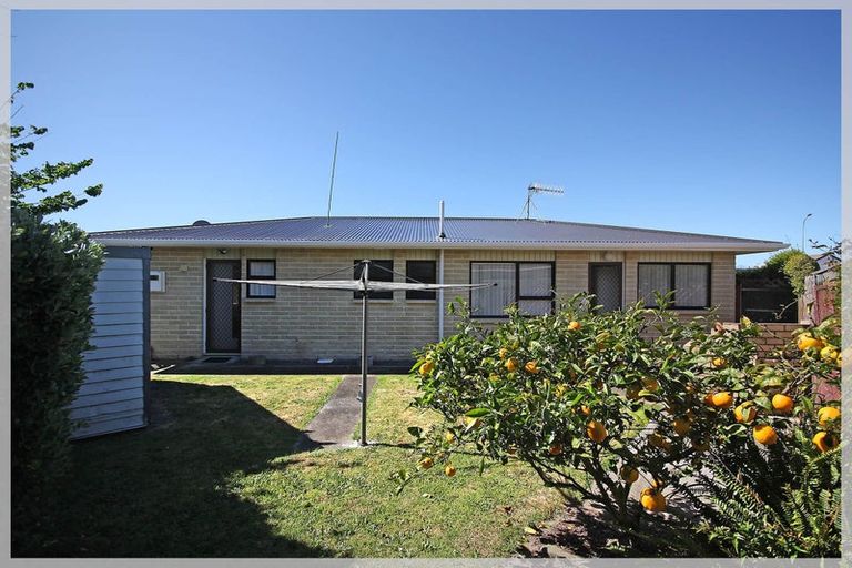 Photo of property in 38b Thomas Place, Foxton Beach, Foxton, 4815