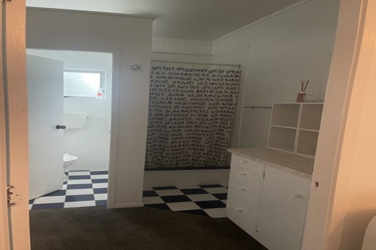 Photo of property in 13 Westbourne Avenue, Pomare, Rotorua, 3015