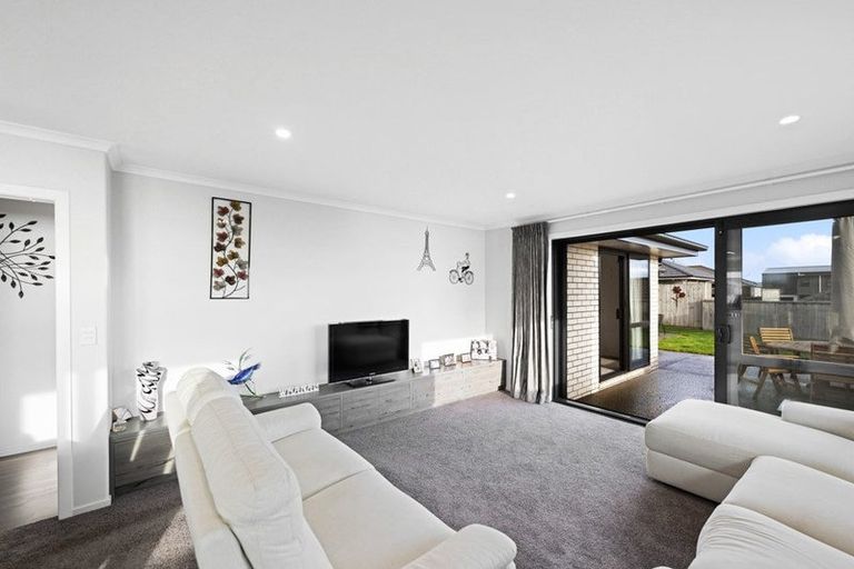 Photo of property in 1/7 Benjamin Avenue, Rototuna North, Hamilton, 3210