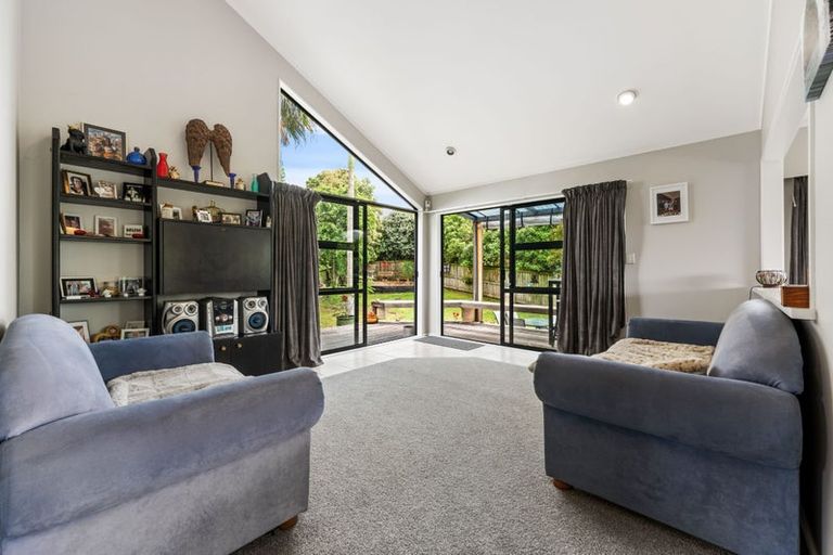Photo of property in 27 Sturm Avenue, Massey, Auckland, 0614