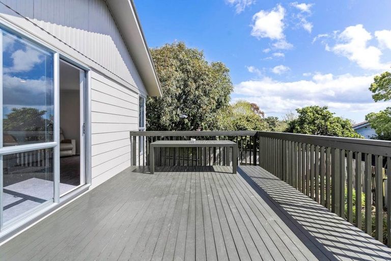 Photo of property in 13 Tree View Avenue, Glenfield, Auckland, 0629