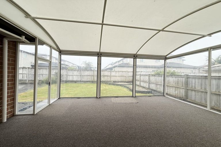 Photo of property in 33 Castlebane Drive, Flat Bush, Auckland, 2019