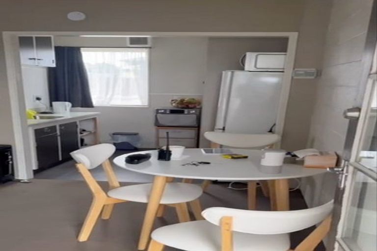 Photo of property in 1/382 Main Road North, Bay View, Napier, 4104