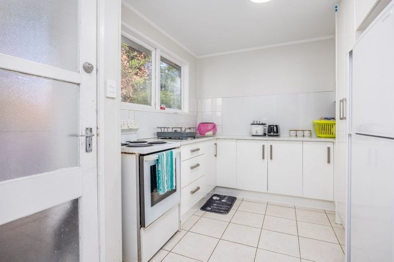Photo of property in 381 Roscommon Road, Clendon Park, Auckland, 2103