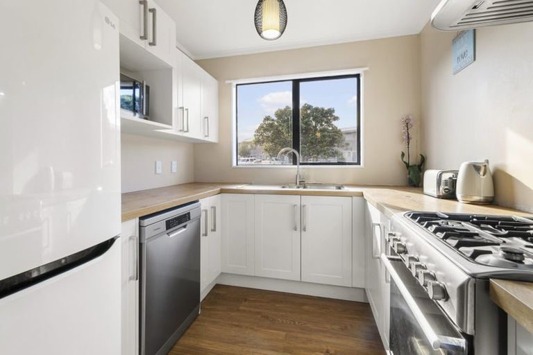 Photo of property in 25a Kemp Street, Kilbirnie, Wellington, 6022