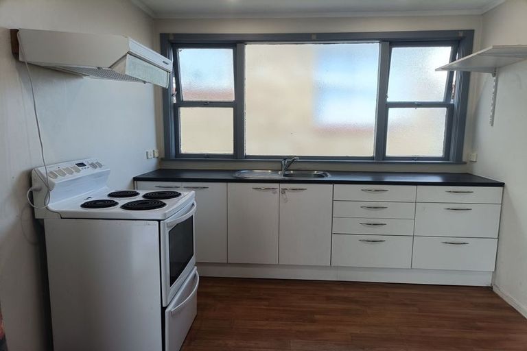 Photo of property in 13 Tiraumea Drive, Pakuranga, Auckland, 2010