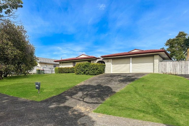 Photo of property in 6 Davita Place, Farm Cove, Auckland, 2012