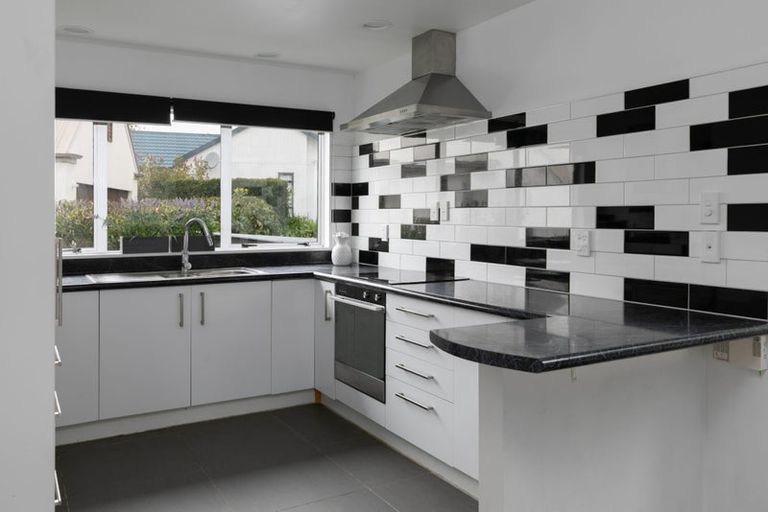 Photo of property in 7 Busby Place, Havelock North, 4130