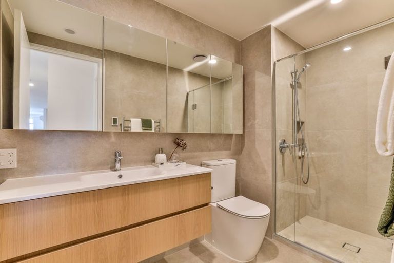 Photo of property in 125 Hibiscus Drive, Orewa, 0931