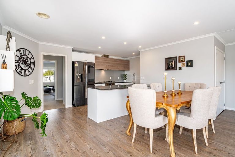 Photo of property in 41 John Burke Drive, Aotea, Porirua, 5024