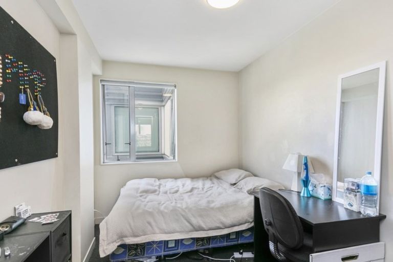 Photo of property in Cube Apartments, 7j/242 Taranaki Street, Mount Cook, Wellington, 6011