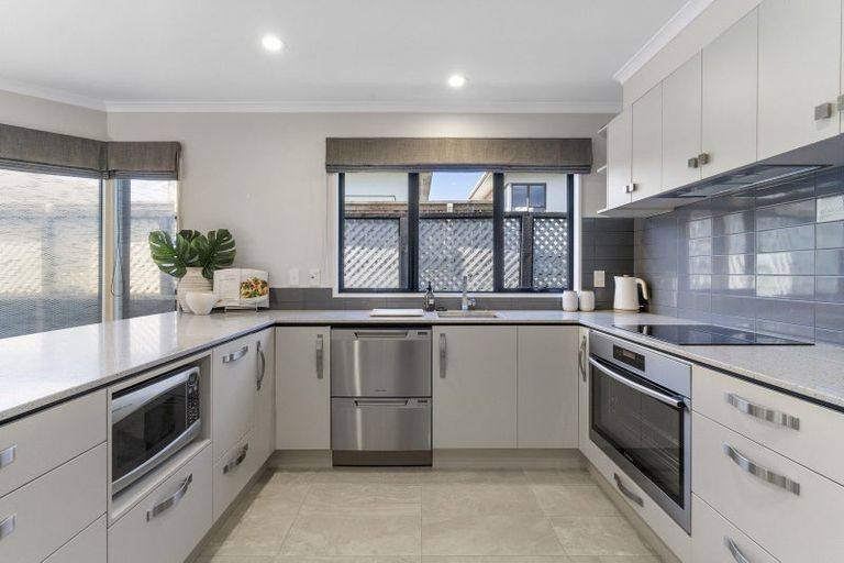 Photo of property in 3a Tay Street, Mount Maunganui, 3116