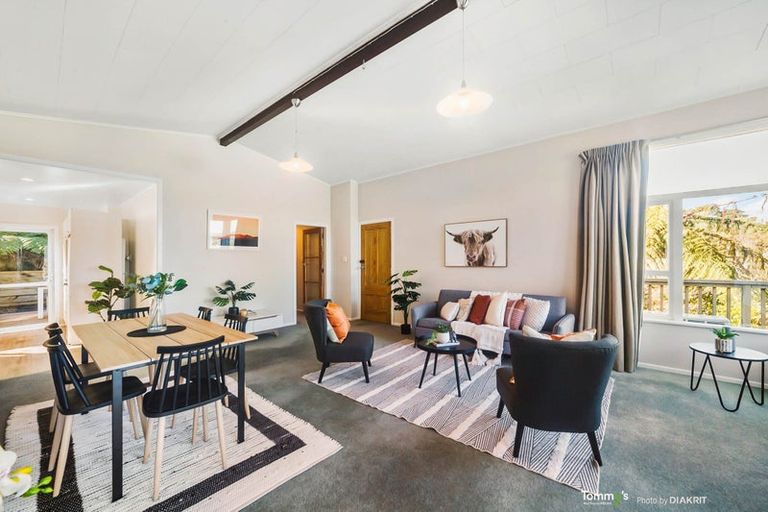 Photo of property in 4 Huntingdon Street, Northland, Wellington, 6012